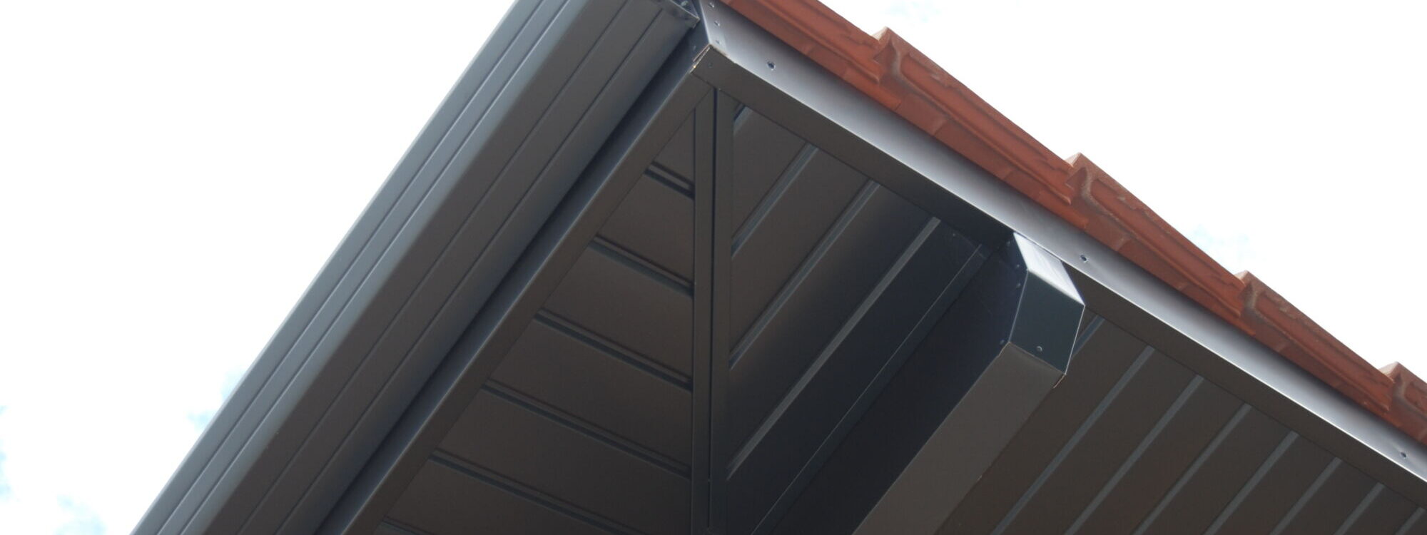 Fabrication et pose de goutti&egrave;re en aluminium pr&egrave;s de Strasbourg et Colmar Lingolsheim